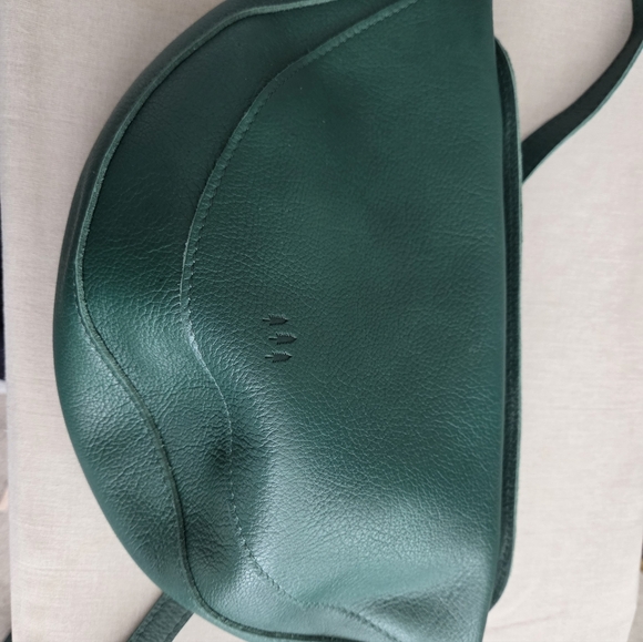 Portland Leather Goods Koala Sling Bag Green Bacalar Excellent Condition - Picture 6 of 8